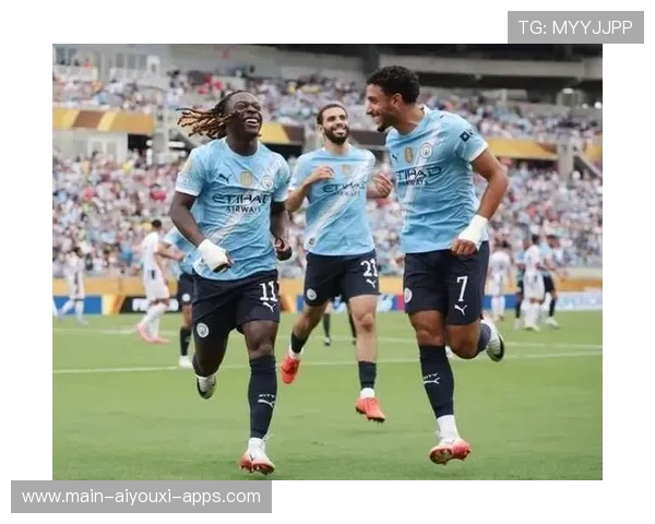 曼城中卫进球破僵局，稳守稳攻展冠军气质，曼城中场球员