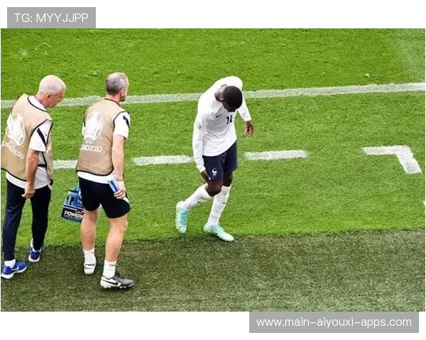 格里马尔多爆发双响,巴萨遗珠下一站英超或西甲引期待,格里兹曼转会巴萨身价 格里马尔多爆发双响,巴萨遗珠下一站英超或西甲引期待,格里兹曼转会巴萨身价